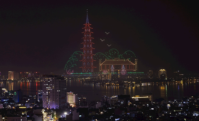 Lễ hội ánh sáng nghệ thuật Hà Nội: Sự trải nghiệm vừa đặc biệt, vừa ý nghĩa đêm giao thừa-9