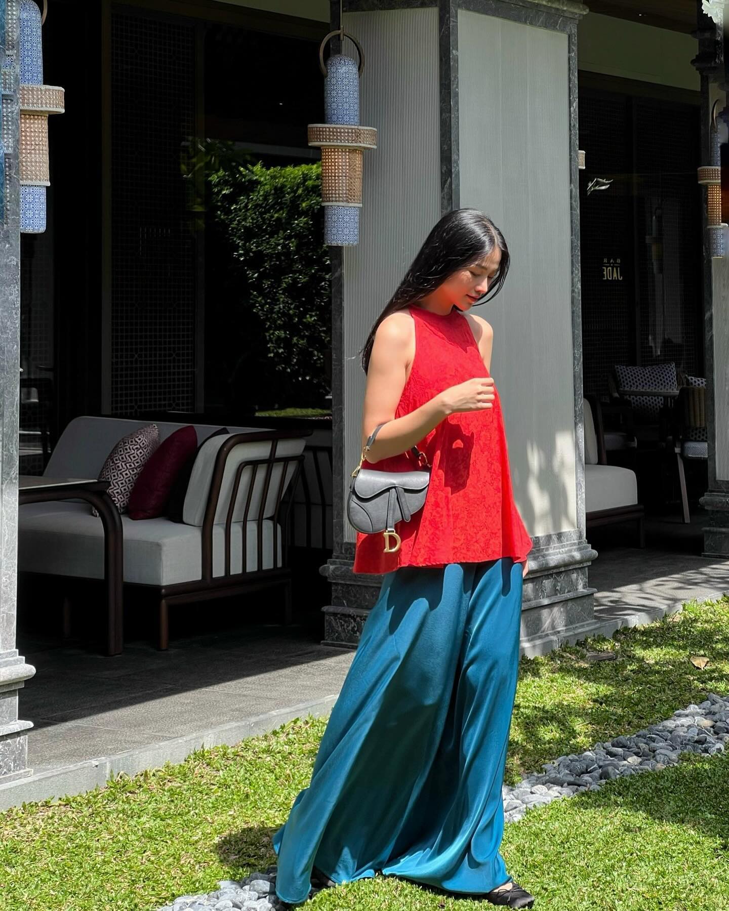 Tham khảo 10 set đồ màu đỏ của mỹ nhân Việt cho một năm mới Giáp Thìn rực rỡ, tràn ngập may mắn-7