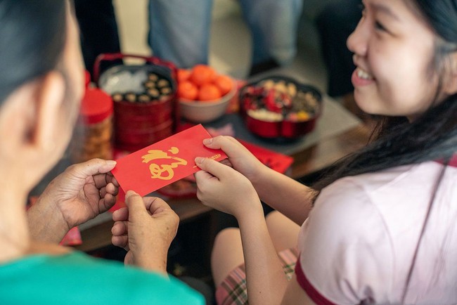 Ở độ tuổi nào con cái nên được dạy từ chối lì xì?-2