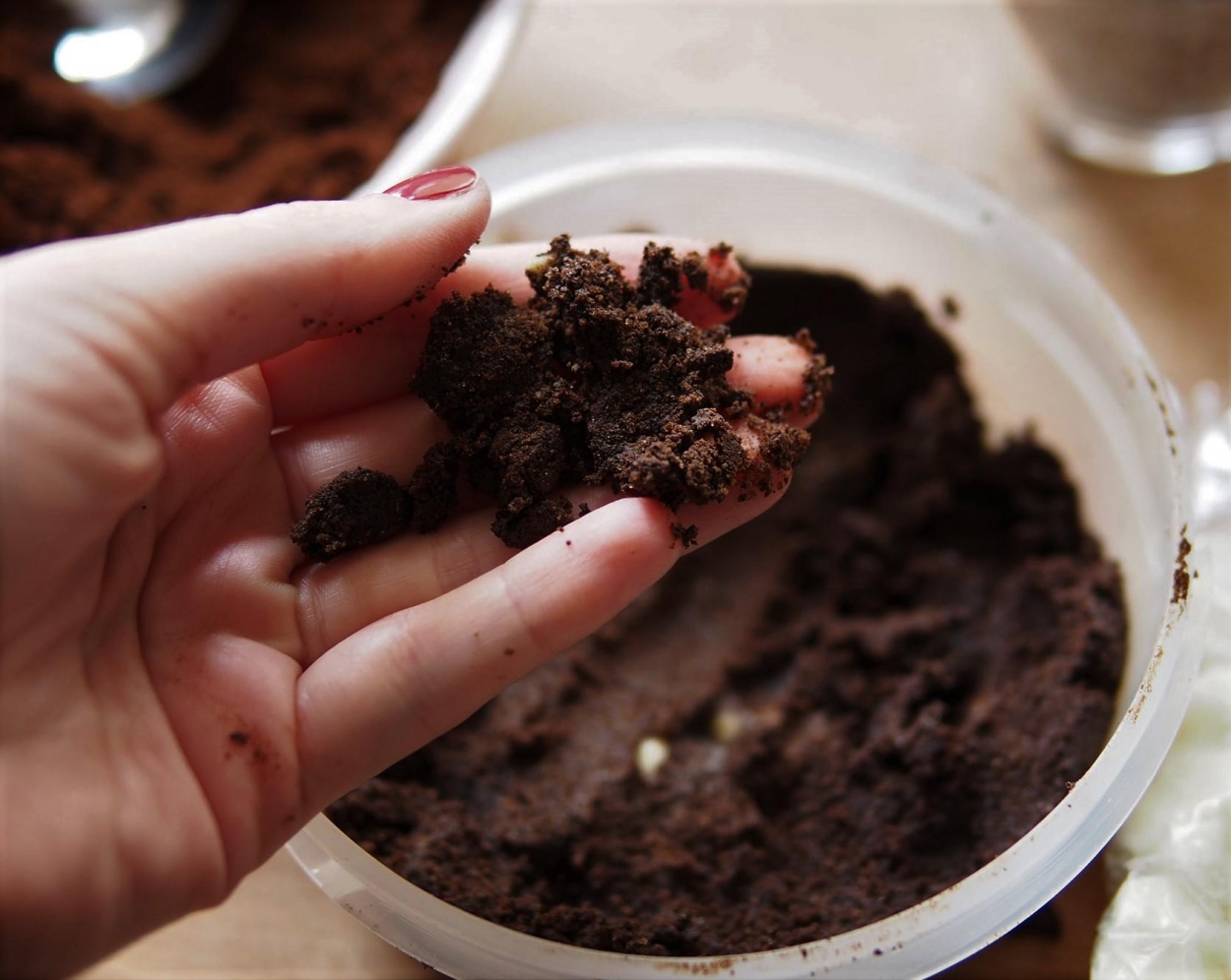 Chị em cập nhật nhanh những cách khử mùi hiệu quả tức thì, giúp nhà bếp thơm tho suốt Tết-4