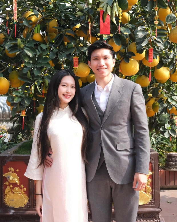 Tiểu thư Doãn Hải My năm đầu làm dâu Thái Bình: Chẳng cần cuốn nem hay rửa bát, mặc áo dài tạo dáng là được chấm 10 điểm-2
