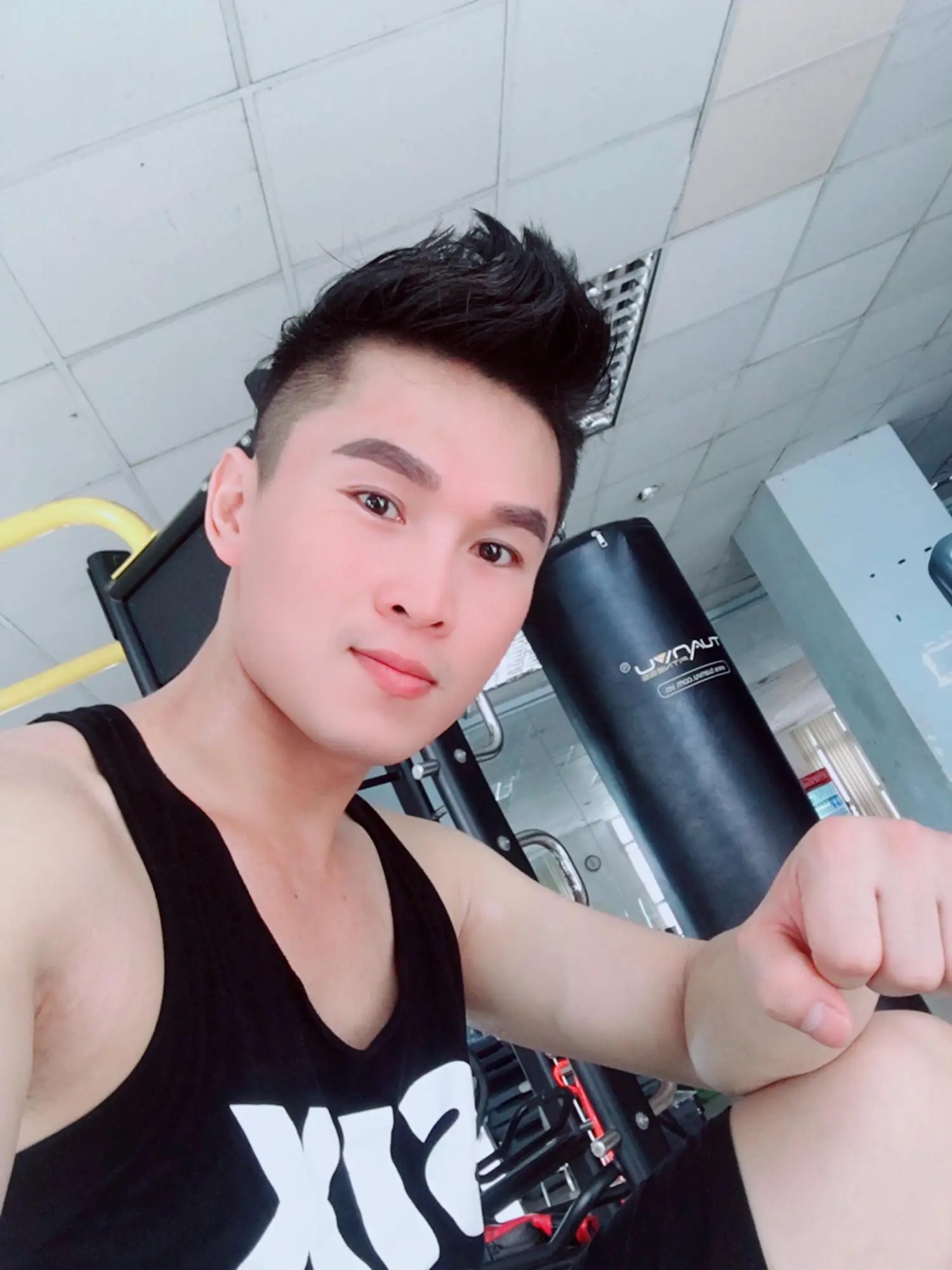 Nam ca sĩ Vbiz bị tai nạn giao thông ngay mùng 1 Tết, hiện trường va chạm nghiêm trọng-3