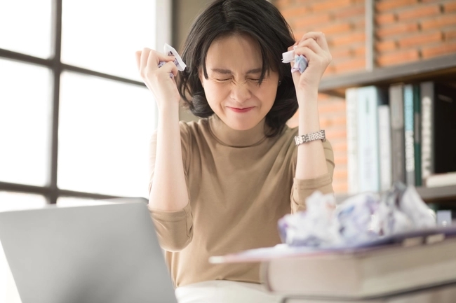 Nhà hàng xóm vui Tết khiến nhà tôi phải hứng chịu hậu quả đến tận nửa đêm-1