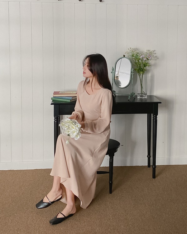 5 kiểu giày phù hợp với các set váy diện Tết-1