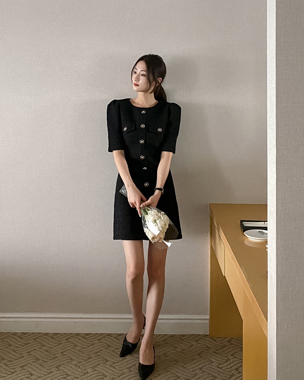 5 kiểu giày phù hợp với các set váy diện Tết-3