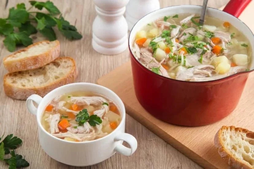 Gà luộc thừa nhiều, tận dụng làm món súp ngon, ai ăn cũng thích-1
