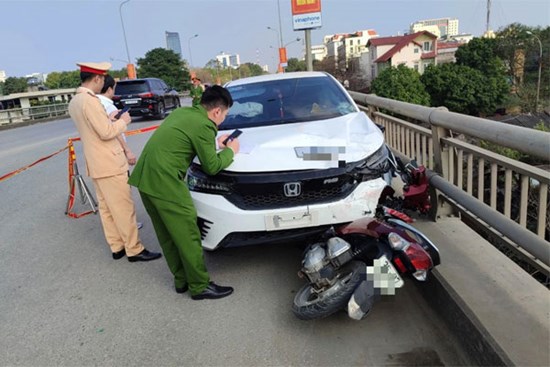 Vụ 2 cô gái bị ôtô tông văng khỏi cầu tử vong: Kết quả nồng độ cồn của tài xế