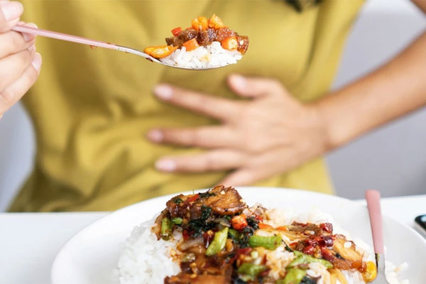 Nghịch pháo ngày Tết, thiếu niên mất bàn tay phải-2