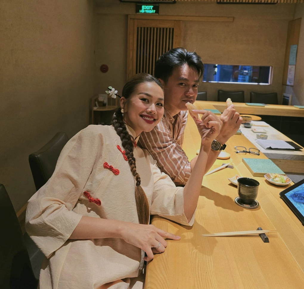 Diễm My 9X, Thanh Hằng và các mỹ nhân năm đầu đón Tết bên chồng-8