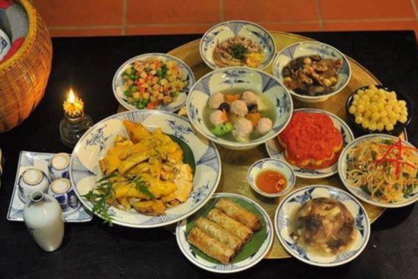 Tháng kiếm ăn của những người kinh doanh mâm đồ cúng-3