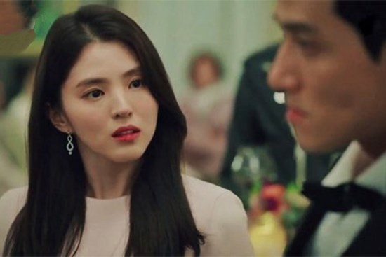 Bảo vệ hôn nhân trước sóng gió: 4 tín hiệu cảnh báo cần sự nhạy bén của các ông chồng