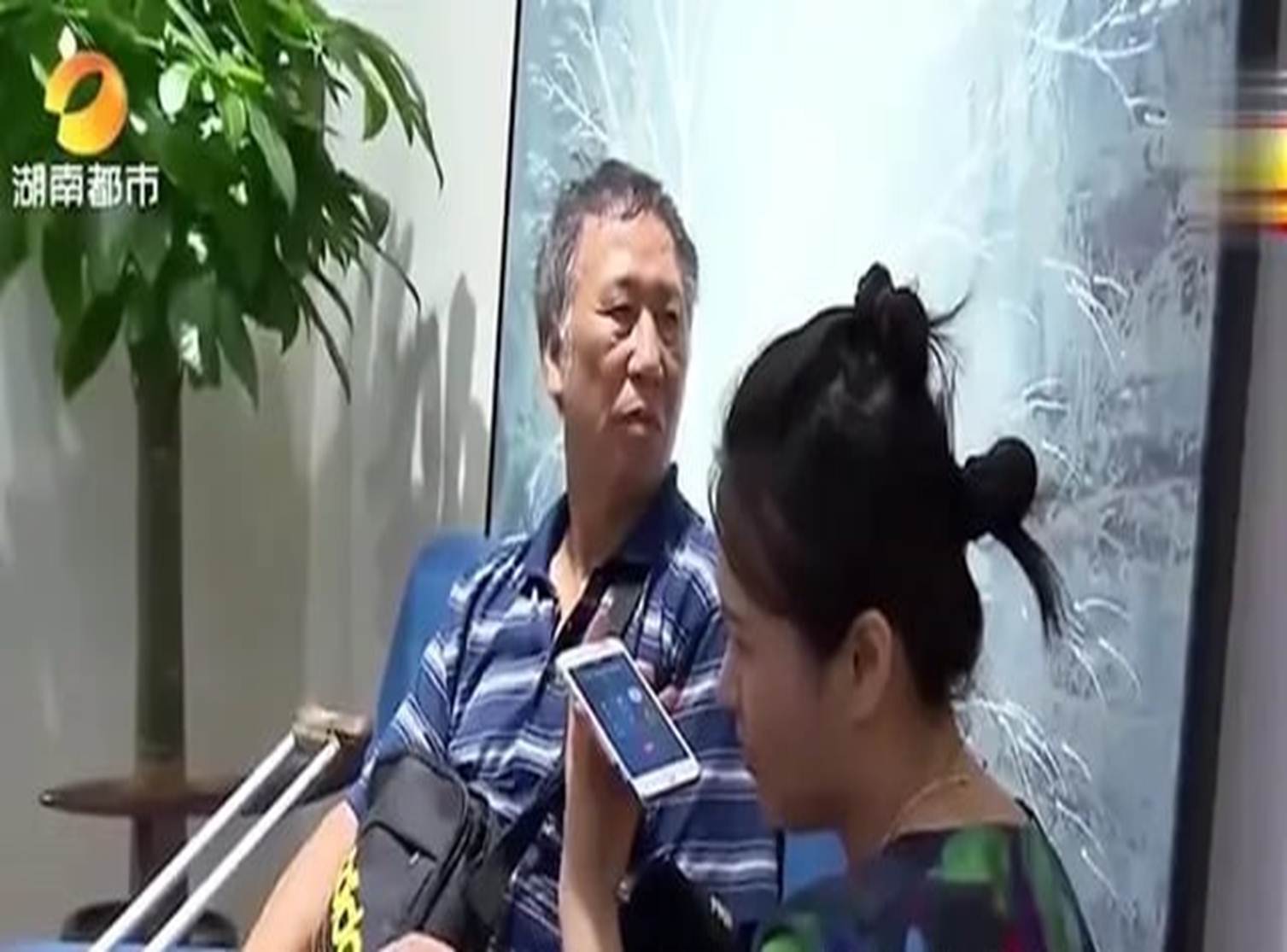 Người đàn ông cho cháu gái 2 căn nhà rồi bị đuổi đi sau khi đột quỵ, phóng viên tìm hiểu vạch trần quá khứ khó lòng tha thứ-3