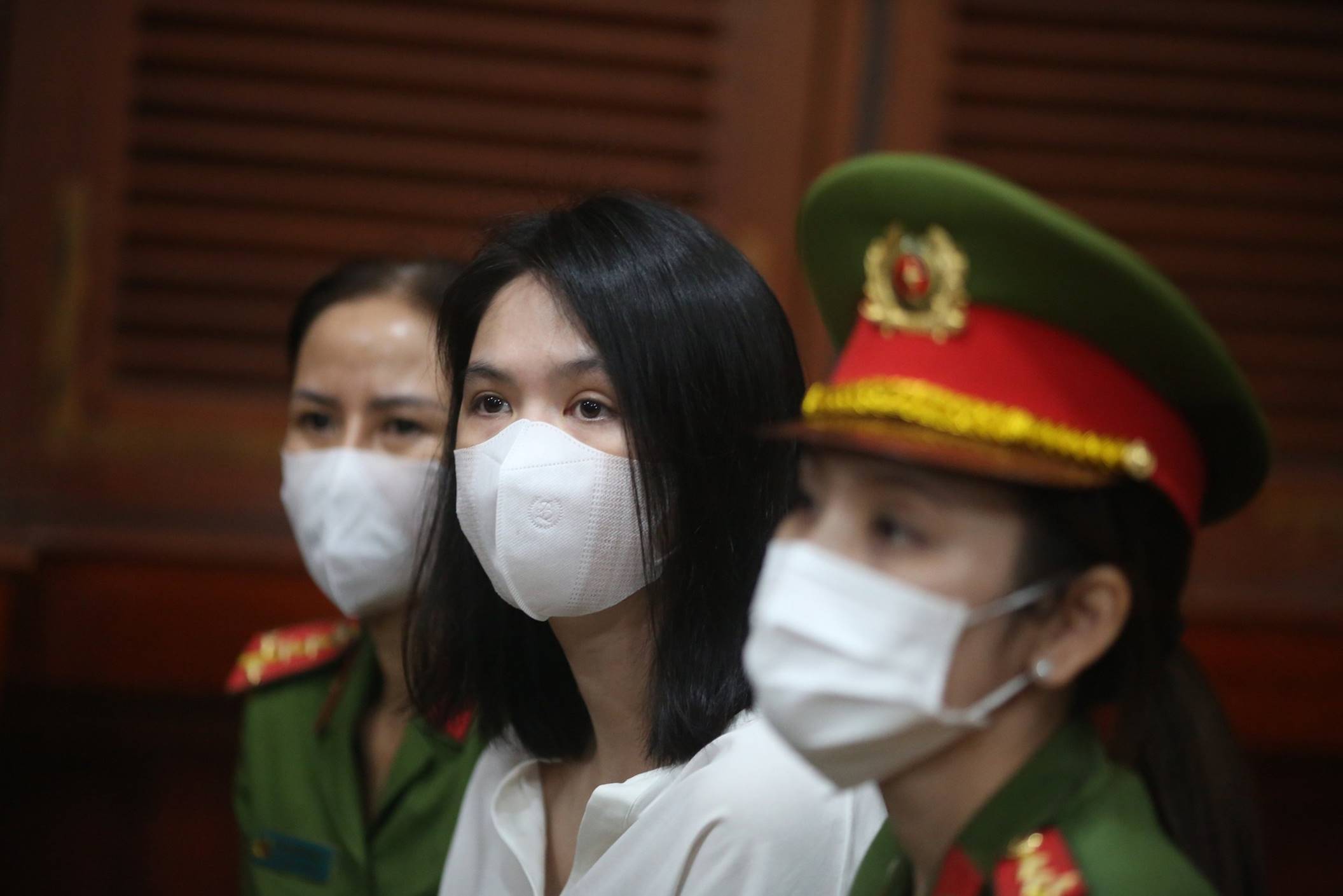 Nhìn lại 3 vụ án người nổi tiếng phạm pháp-2