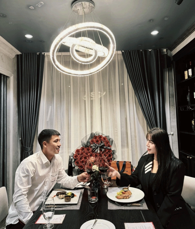 Bùi Tiến Dũng và Khánh Linh chăn ấm nệm êm” sau một năm đầy sóng gió tưởng như hôn nhân đổ vỡ-1