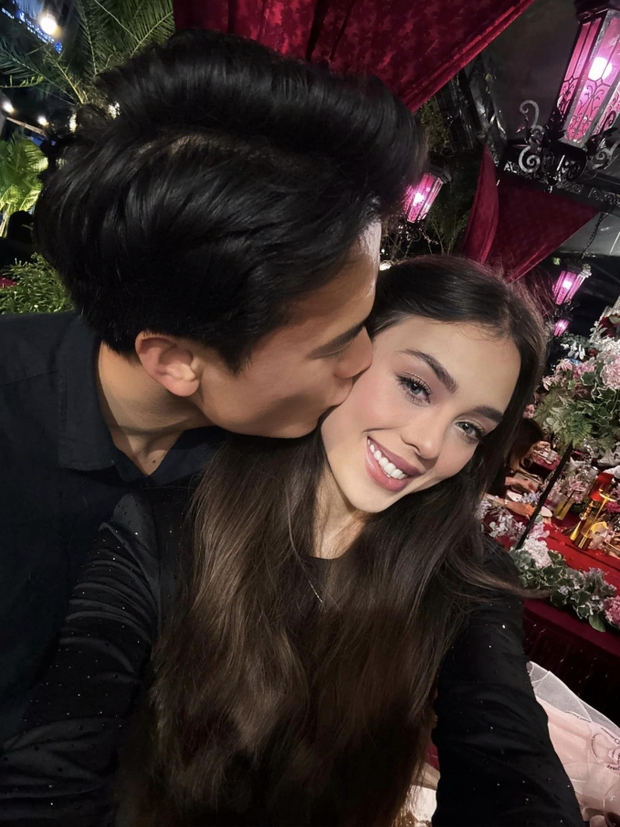 Bùi Tiến Dũng khoe ảnh hôn vợ mẫu tây cực tình, Dianka phản ứng thế nào?-4