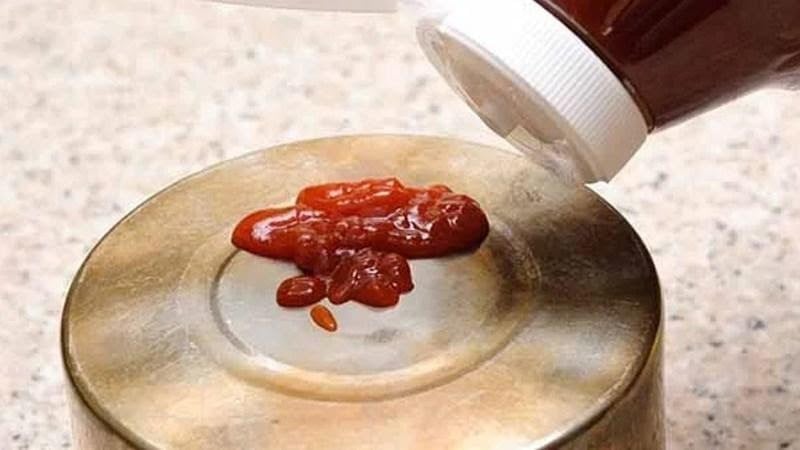 7 cách làm sạch đáy nồi inox bị cháy đen trong chớp mắt-4