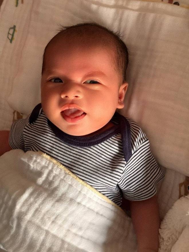 Con trai ruột của Cao Thái Sơn diện mạo chuẩn gen bố, được đặt tên 3 chữ theo họ Cao vừa hay vừa ý nghĩa-2