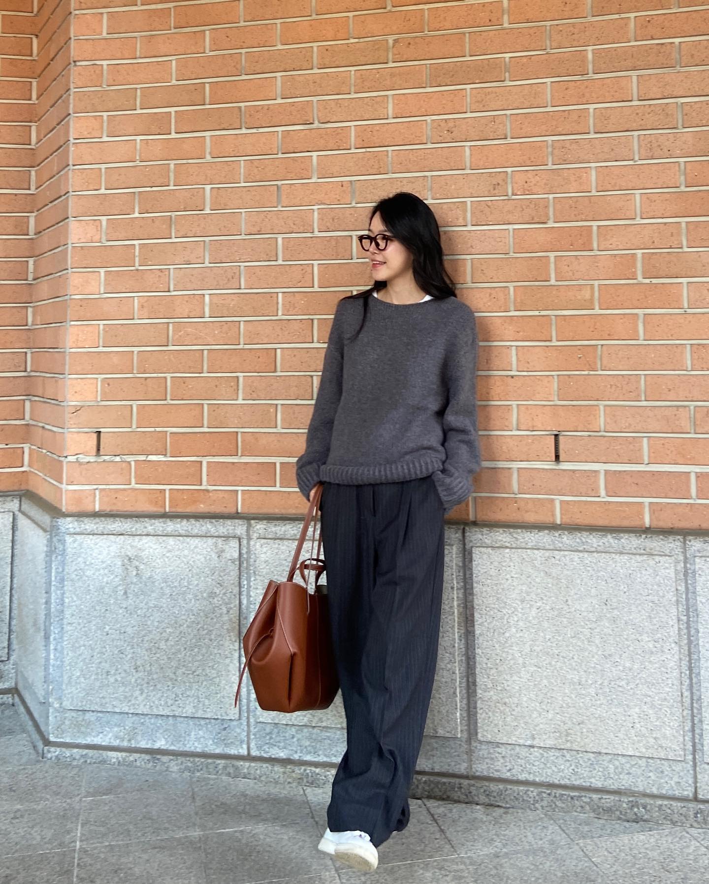 5 kiểu quần dành cho người theo phong cách tối giản-10