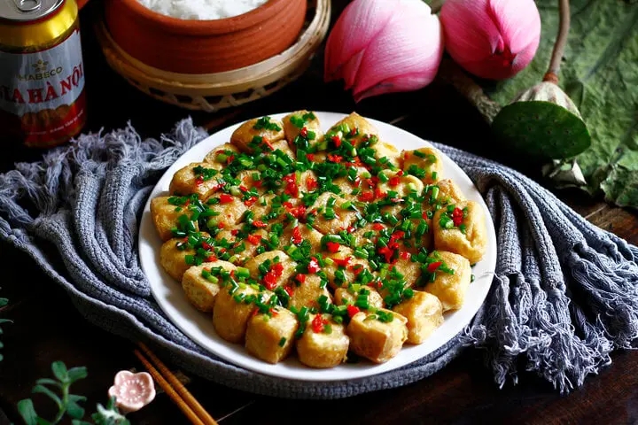 Đậu phụ nhúng qua thứ nước này khi rán sẽ giòn tan-3