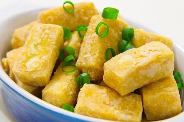 Người thông minh sẽ đặt một bát muối trong nhà vệ sinh: Công dụng tuyệt vời ai cũng muốn học theo-3