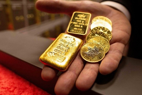 Giá quanh đỉnh cao 79 triệu, dân chen chúc mua vàng trước ngày vía Thần Tài-12