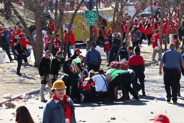 Fan nhí tử vong thương tâm khi tới xem concert lớn nhất sự nghiệp của Taylor Swift-6