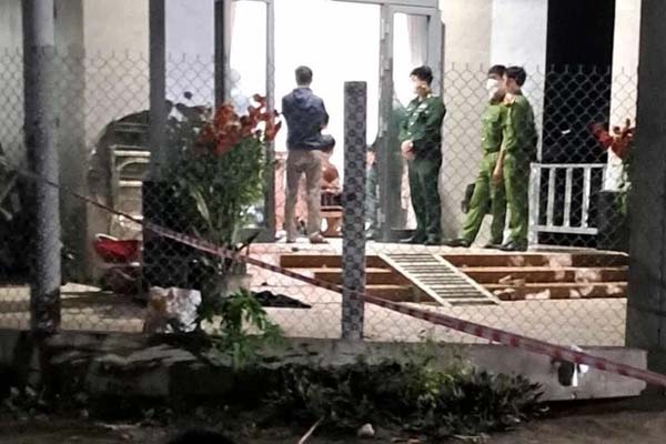 Xôn xao thông tin quán nước mía ở Đền Trần tận dụng nước uống thừa để bán-2