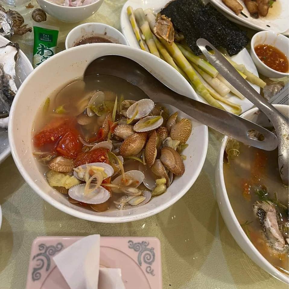 Mùng 6 Tết ra Hạ Long ăn hải sản hết hơn 11 triệu, đoàn khách tố bị chặt chém: Chính quyền vào cuộc-3