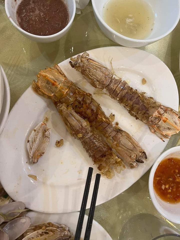 Mùng 6 Tết ra Hạ Long ăn hải sản hết hơn 11 triệu, đoàn khách tố bị chặt chém: Chính quyền vào cuộc-4