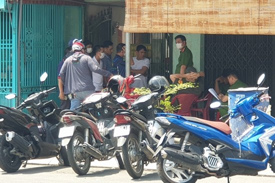 Bình Dương: Điều tra nguyên nhân một người nằm chết trên võng