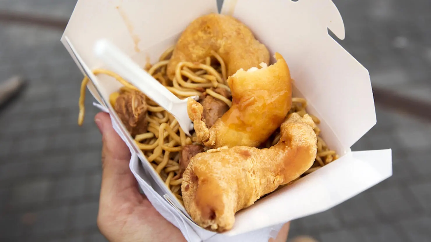 Chủ quan với 1 dấu hiệu suốt 6 tháng, người phụ nữ 36 tuổi đi khám bất ngờ phát hiện mắc ung thư dạ dày-2