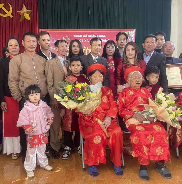 Chắt lì xì chúc cụ sống lâu trăm tuổi, cụ nhẹ nhàng đáp một câu khiến ai nấy té ngửa”-1