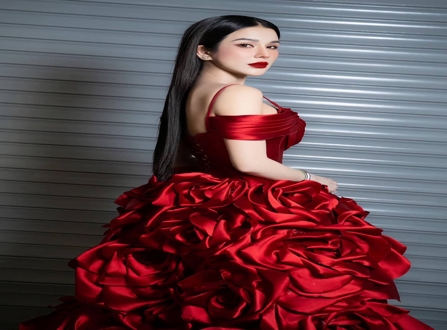 Diệp Lâm Anh đăng bài dằn mặt giữa đêm, đáp trả sau nghi vấn bị Quỳnh Thư ẩn ý đá xéo chuyên bày mưu tính kế hại người-2