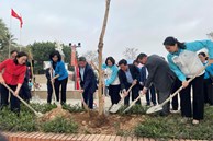 Phụ nữ Thủ đô phát động Tết trồng cây tại Khu di tích lịch sử Khu Cháy
