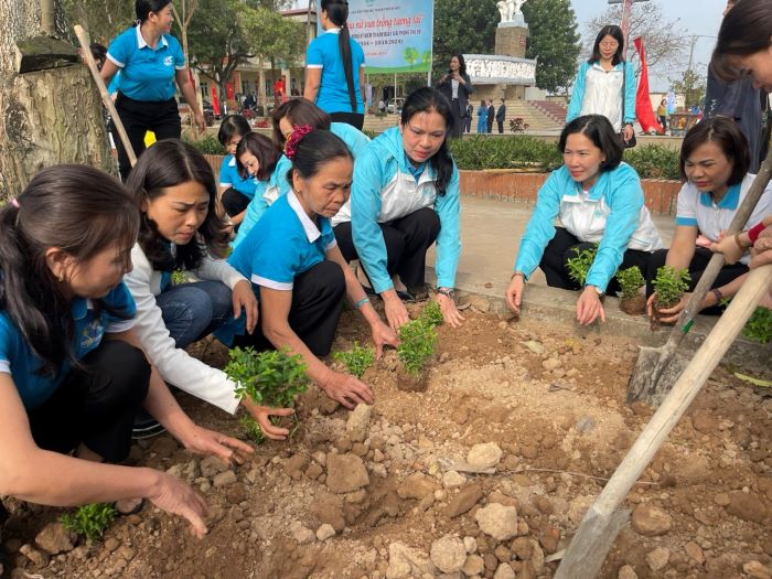 Phụ nữ Thủ đô phát động Tết trồng cây tại Khu di tích lịch sử Khu Cháy-6