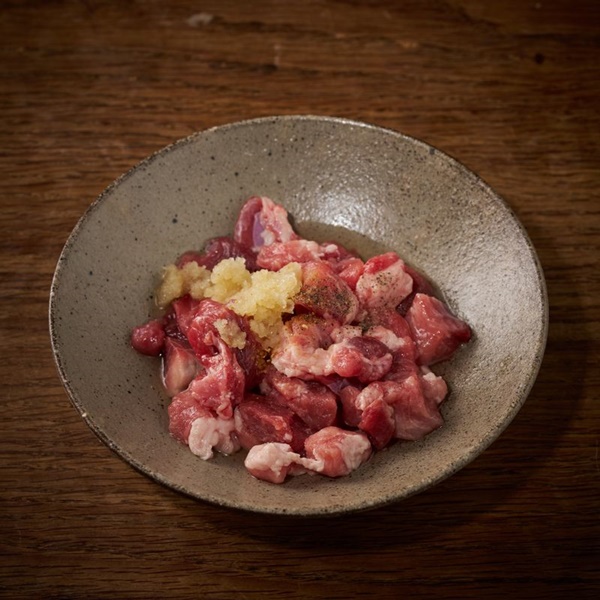 Cơm tối ngày sau Tết: Chỉ cần một bát canh thịt, đậu phụ, rau củ nấu chua là đủ ngon-4