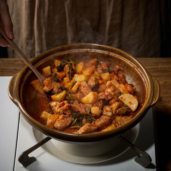 Cơm tối ngày sau Tết: Chỉ cần một bát canh thịt, đậu phụ, rau củ nấu chua là đủ ngon-6