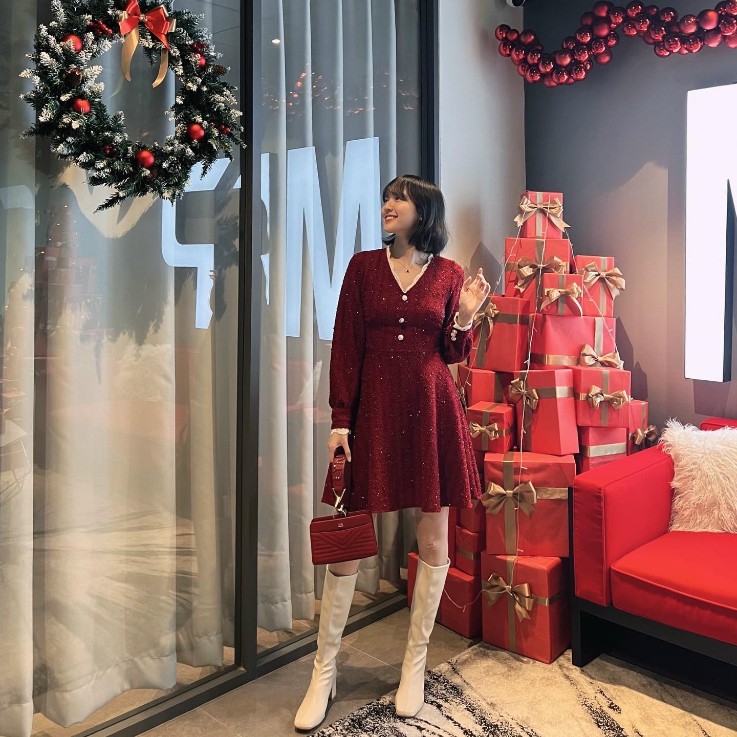 Hải Tú siêu hợp diện màu đỏ, gợi ý loạt cách phối đồ xinh tươi và chuẩn mốt-6