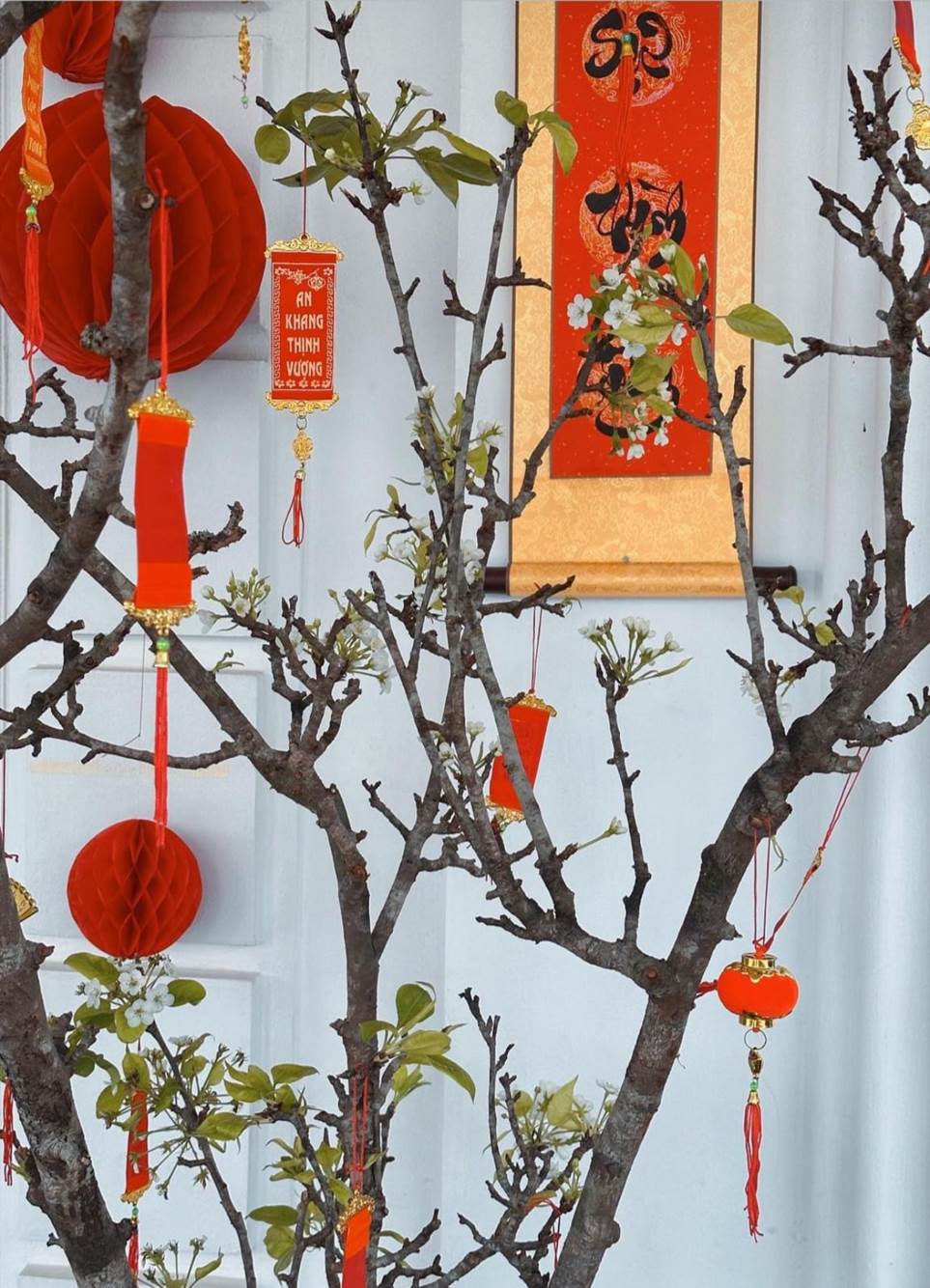 Mãn nhãn với màn trang trí cung điện dát vàng của nàng dâu hào môn Lan Khuê những ngày đón năm mới-2