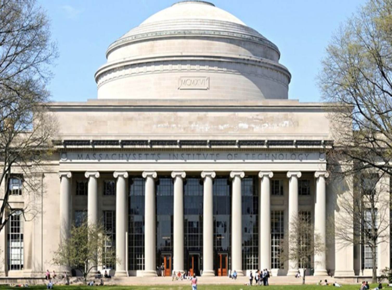 Ngôi trường đỉnh nhất thế giới tiết lộ 10 cựu sinh viên thành công vượt thời đại, profile của ai cũng choáng-1