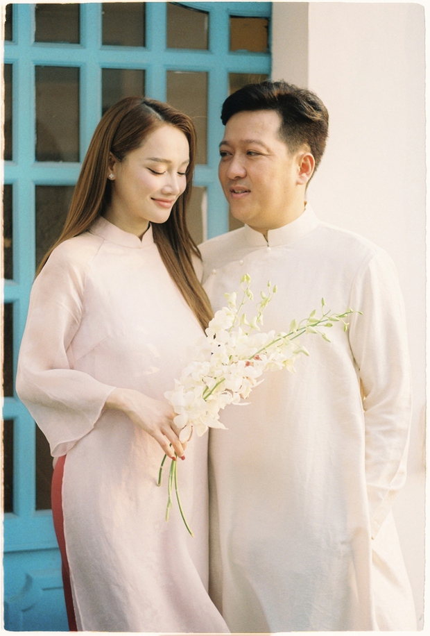 Trường Giang - Nhã Phương cùng lộ diện giữa lúc liên tục bị réo tên, biểu cảm khi cạnh nhau gây chú ý-2