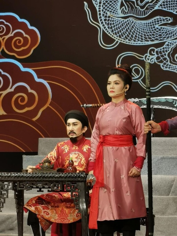 Vợ kém 11 tuổi gọi Kim Tử Long là chú, hé lộ cách cư xử với con riêng của chồng-2