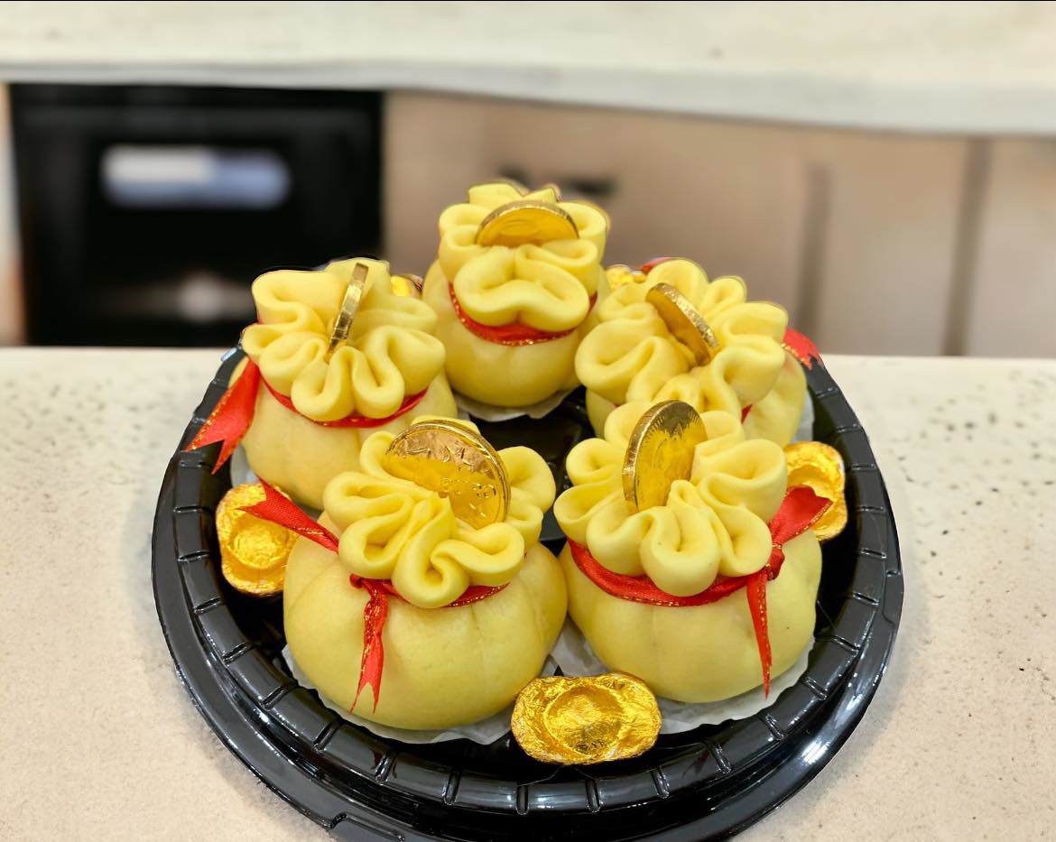 Mở bán loại bánh này dịp vía Thần tài, người phụ nữ chốt đơn cả nghìn chiếc-3