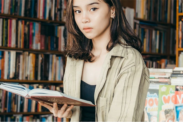 Vô tình đọc được nhật ký của chồng, người vợ phát hiện bí mật gây sốc-1