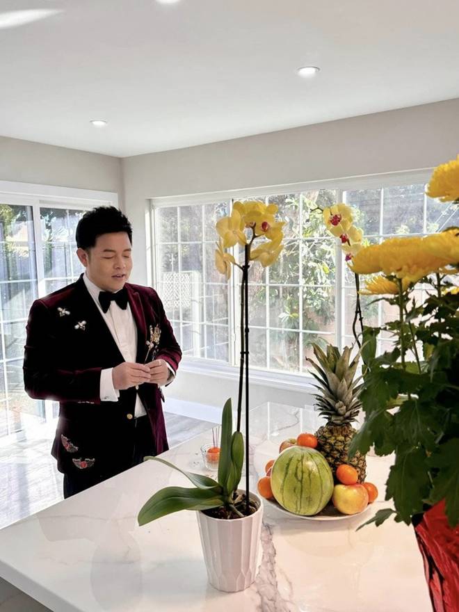 Quang Lê hoàn thành xong căn nhà tại Mỹ, bên ngoài nên thơ, bên trong thoáng đãng-3