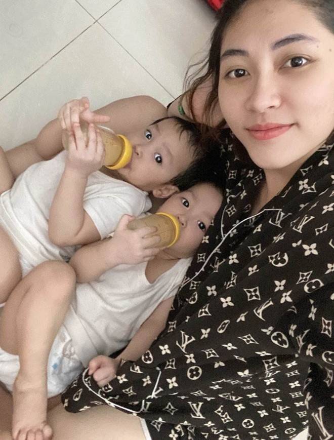 Đơn thân sau 2 năm ly hôn chồng doanh nhân, HH Đặng Thu Thảo khéo nuôi con, cặp sinh đôi 3 tuổi cao lớn như bé 5 tuổi-1