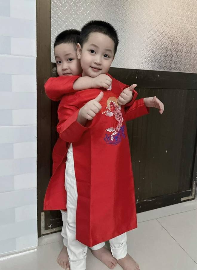 Đơn thân sau 2 năm ly hôn chồng doanh nhân, HH Đặng Thu Thảo khéo nuôi con, cặp sinh đôi 3 tuổi cao lớn như bé 5 tuổi-8