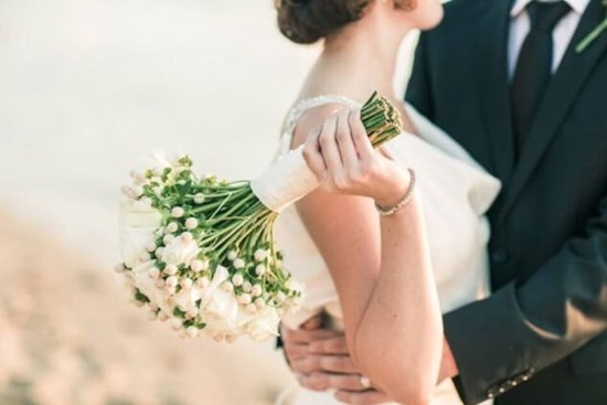 Đêm trước cưới phát hiện bạn trai là kẻ lăng nhăng, cô gái có pha xử lý khiến nhiều người nể phục
