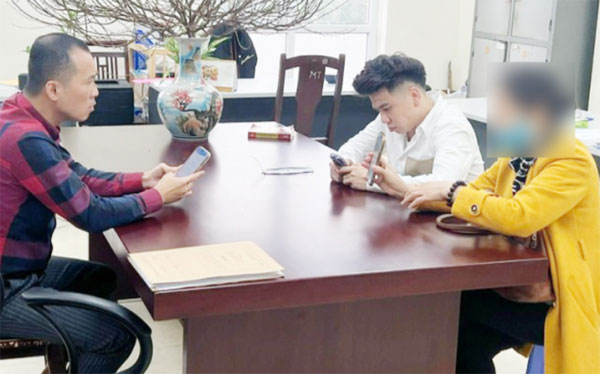 Tài xế ô tô cầm dao chém rách lốp xe buýt ở Hà Nội bị tạm giữ hình sự, đối mặt hình phạt nghiêm khắc-3