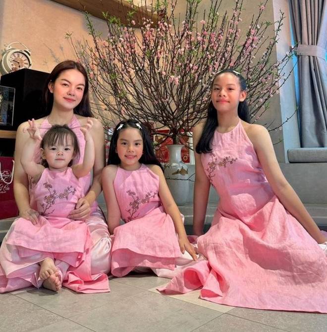 Con gái Phạm Quỳnh Anh - Quang Huy dậy thì trổ mã cao lớn, chân dài ăn đứt mẹ ca sĩ-6